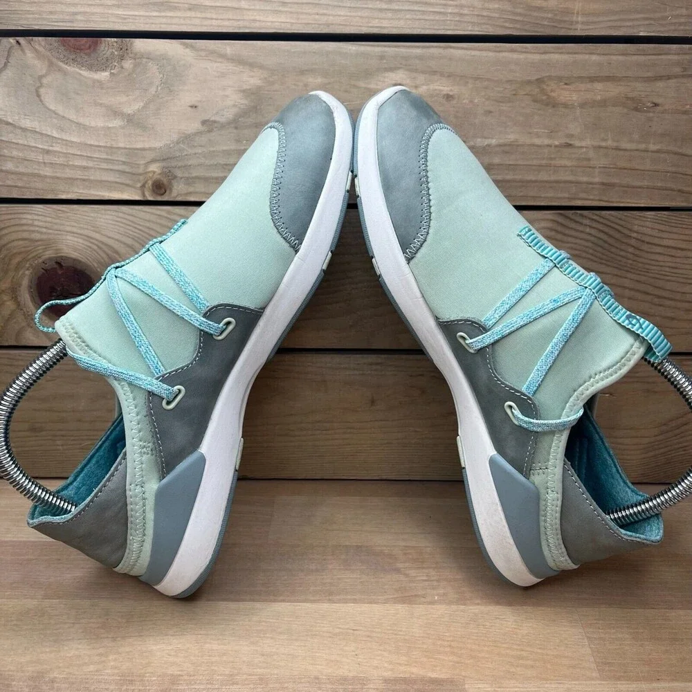 Women's Olukai Miki Li  Comfort Sneakers Shoes Size 8